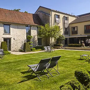 4* Hotel Les Herbes Folles