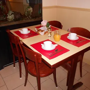 2* Hotel Abricotel